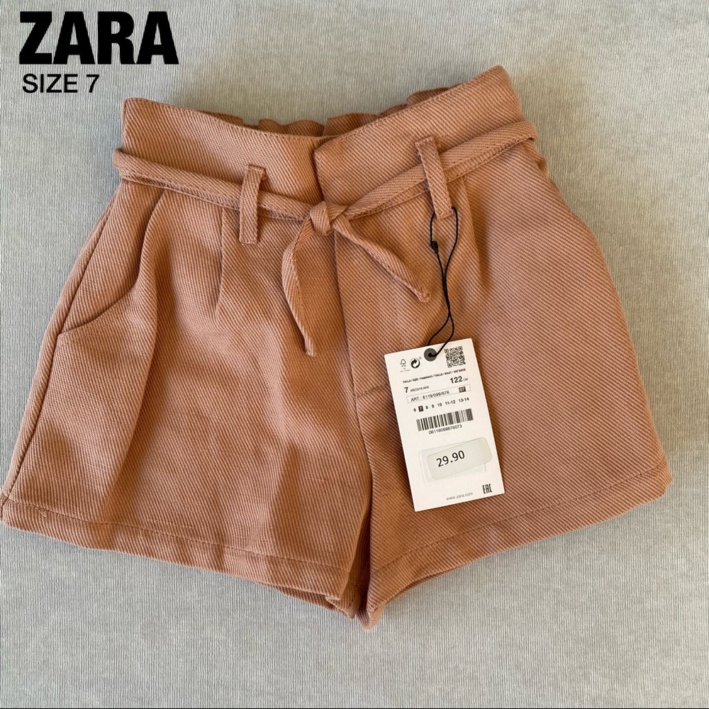 Girls Shorts • Zara • Size 7